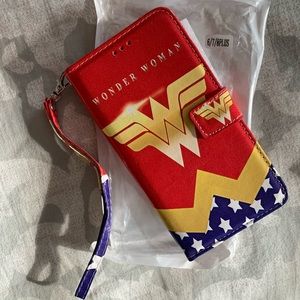 iPhone 6/7/8 Plus case/wristlet New/unused